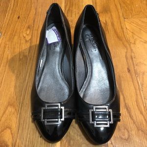 Life Stride black patent leather mini wedge, sz 8